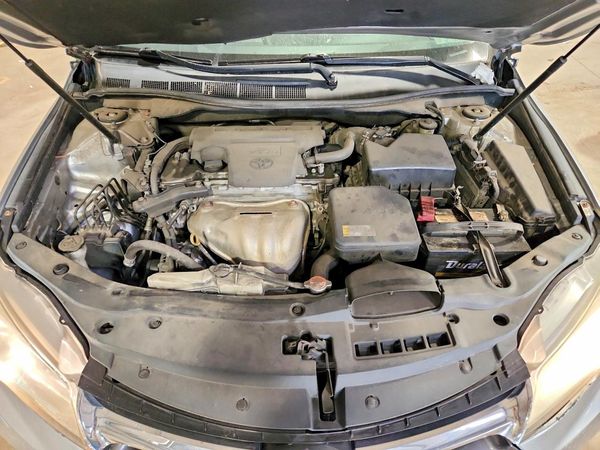 2016 TOYOTA CAMRY