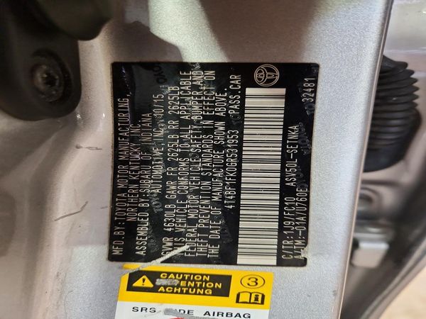 2016 TOYOTA CAMRY