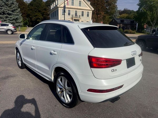 2016 AUDI Q3 quattro Premium Plus