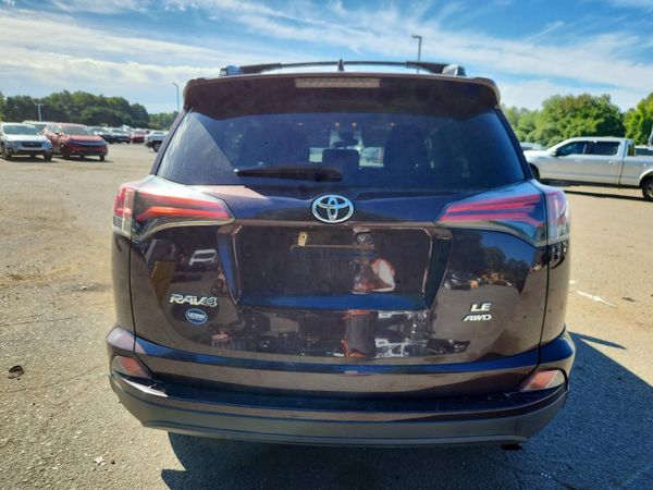 2018 TOYOTA RAV4 LE