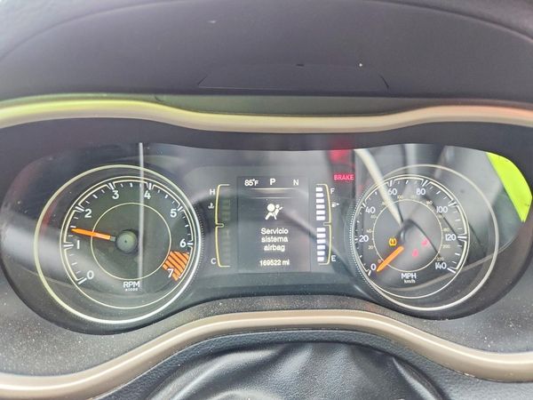 2015 JEEP CHEROKEE Latitude — ODOM
