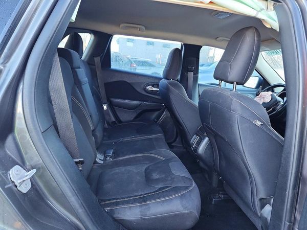 2015 JEEP CHEROKEE Latitude — PSRS