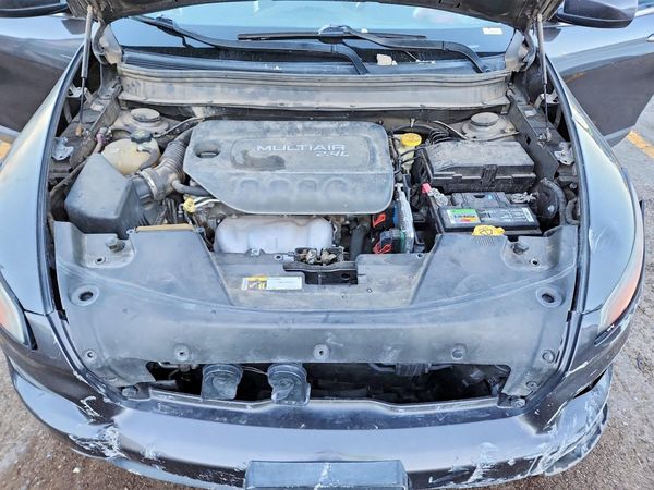 2015 JEEP CHEROKEE Latitude — Engine bay