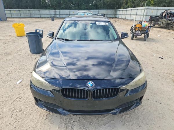 2015 BMW 320