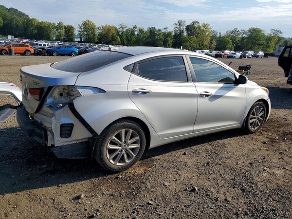 2016 HYUNDAI ELANTRA