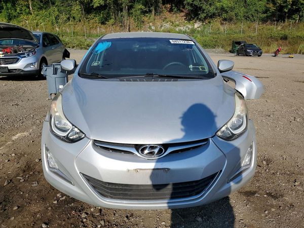 2016 HYUNDAI ELANTRA