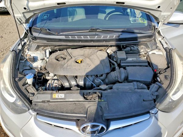 2016 HYUNDAI ELANTRA