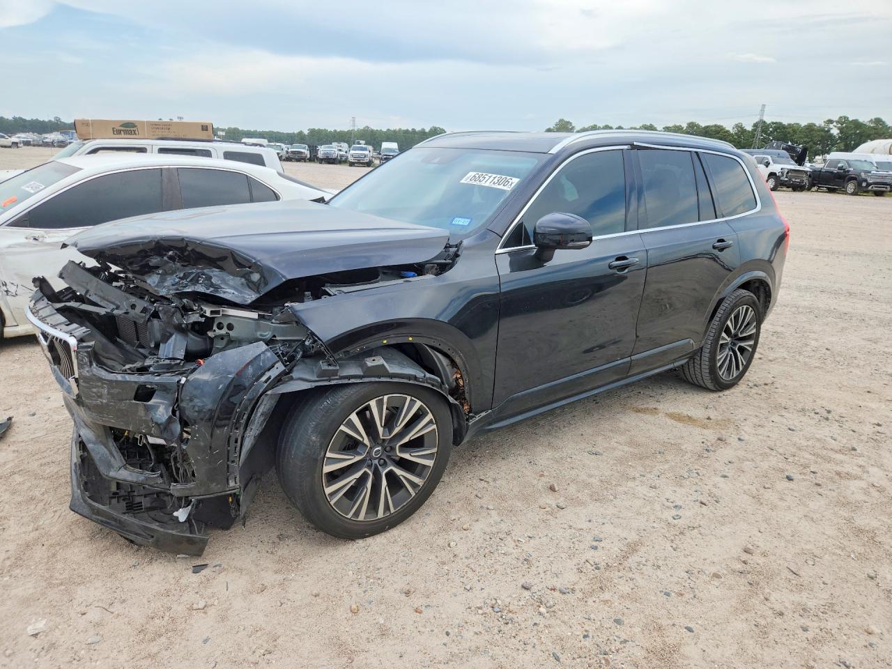 2021 VOLVO XC90