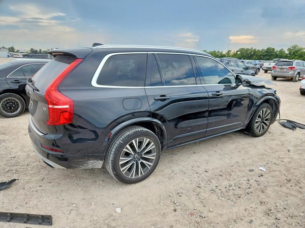2021 VOLVO XC90