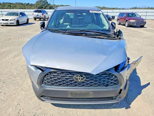 2024 TOYOTA COROLLA CROSS L