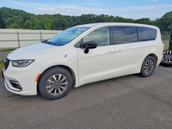 2024 CHRYSLER PACIFICA