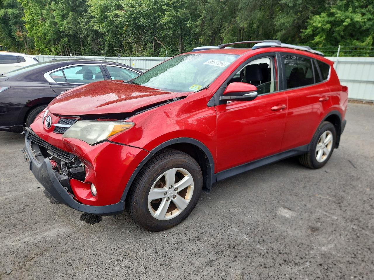 2013 TOYOTA RAV4 Sports — Front 3/4