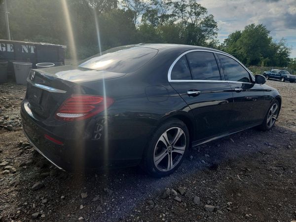 2018 MERCEDES-BENZ E