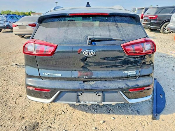 2018 KIA NIRO