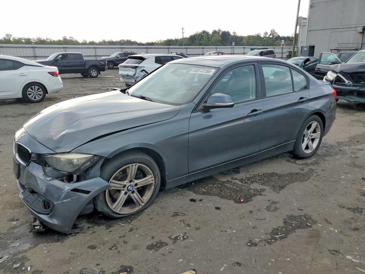 2014 BMW 3 SERIES xDrive SA — Front 3/4
