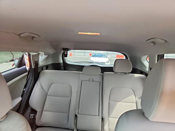 2019 HYUNDAI TUCSON