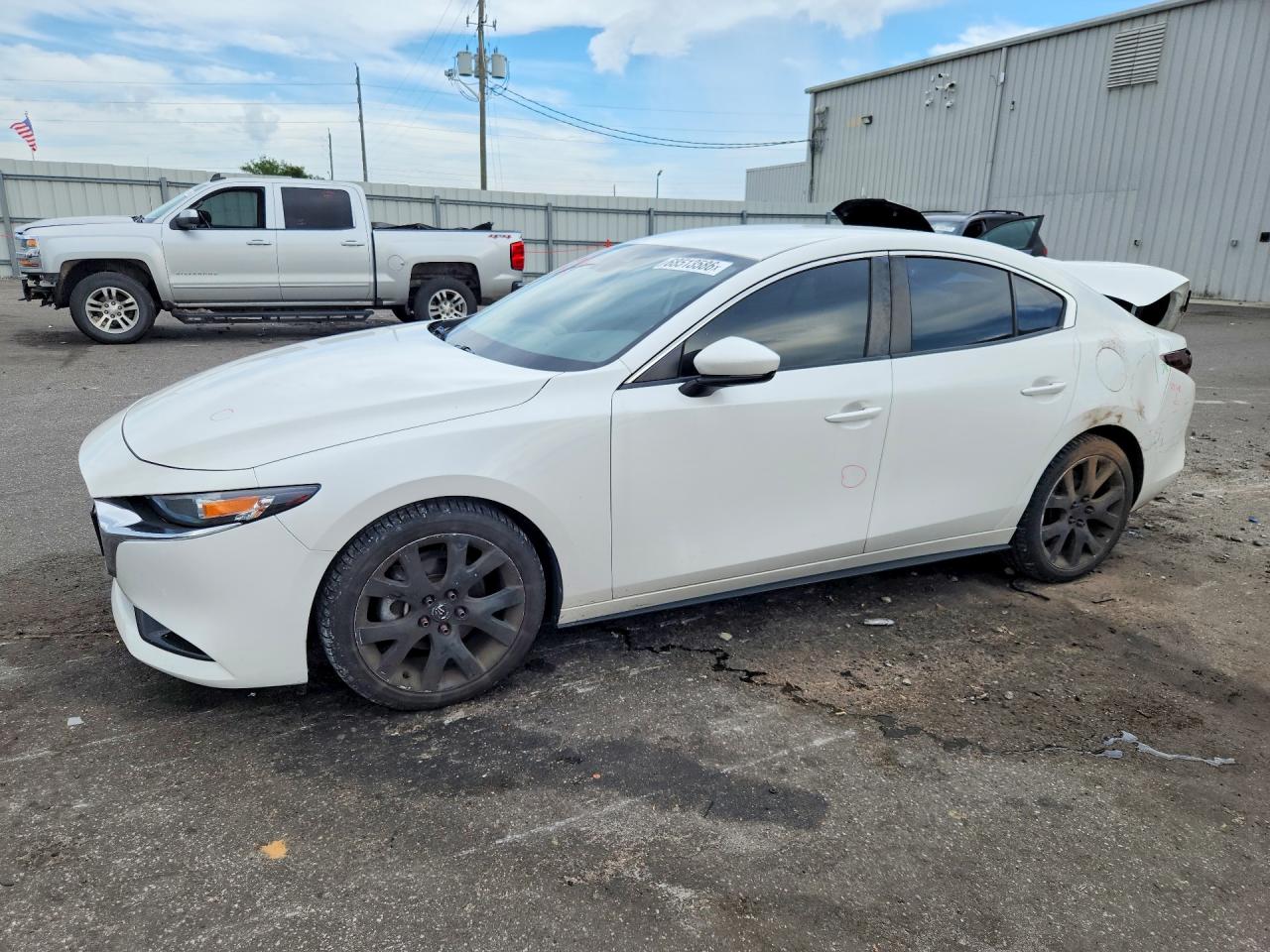 2019 MAZDA 3