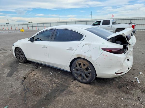 2019 MAZDA 3
