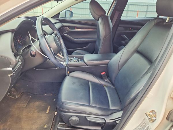 2019 MAZDA 3