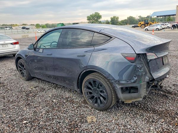 2020 TESLA MODEL Y