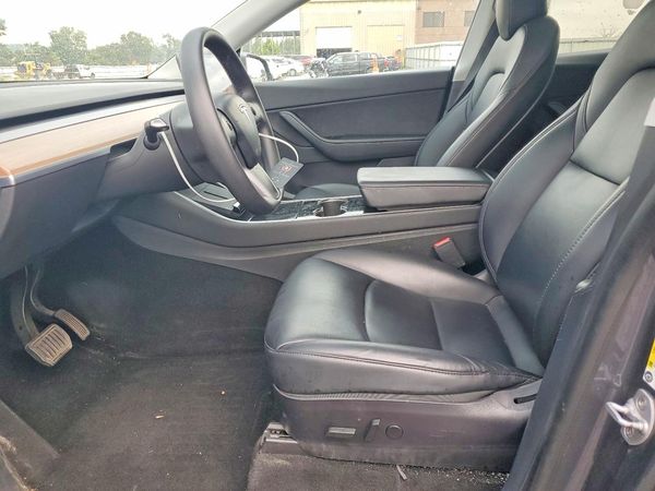 2020 TESLA MODEL Y