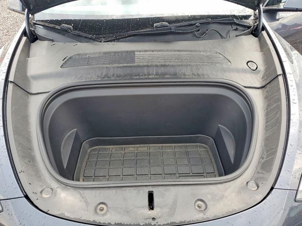 2020 TESLA MODEL Y