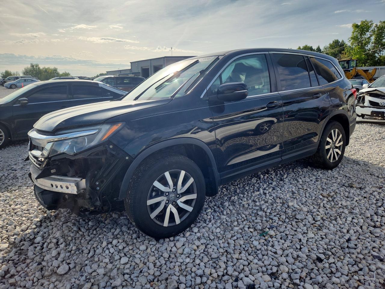 2019 HONDA PILOT EX — Front 3/4
