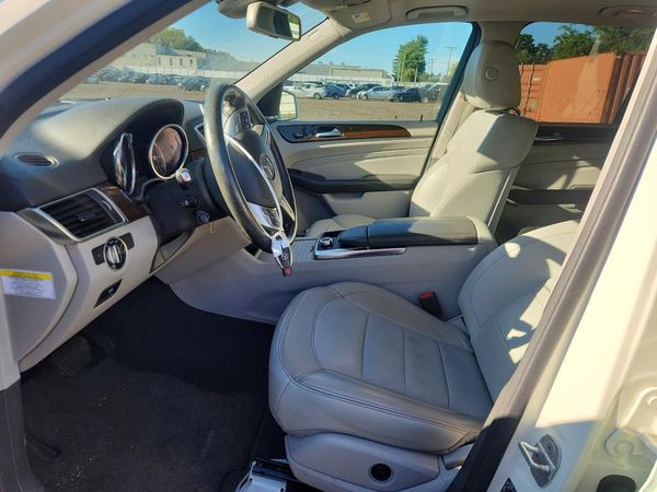 2013 MERCEDES-BENZ ML ML350 4-MATIC — DENT