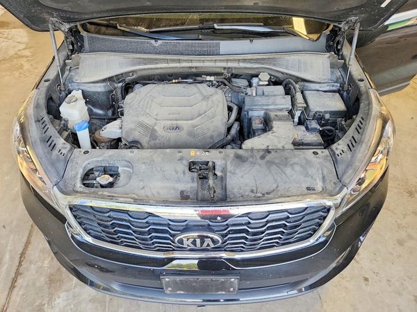 2019 KIA SORENTO L, LX, S