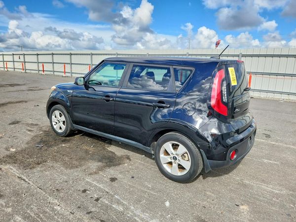 2018 KIA SOUL Base