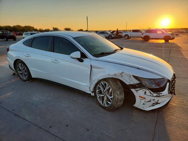 2020 HYUNDAI SONATA SEL — Passenger 3/4