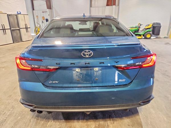 2026 TOYOTA CAMRY