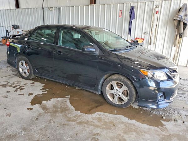 2012 TOYOTA COROLLA