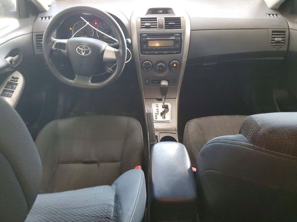 2012 TOYOTA COROLLA