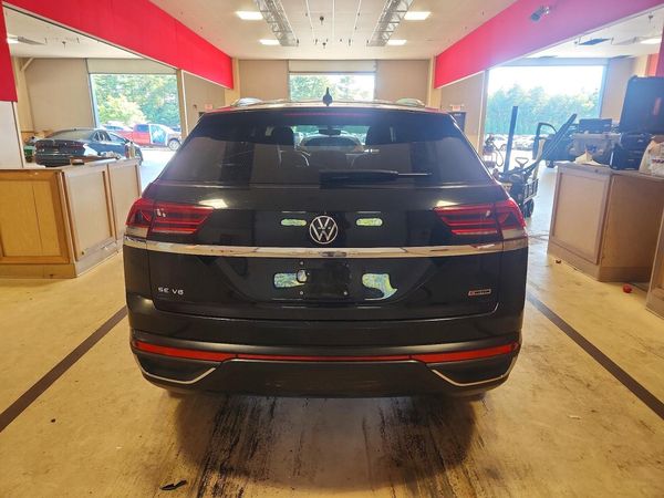 2020 VOLKSWAGEN ATLAS CROSS SPORT 4Motion SE