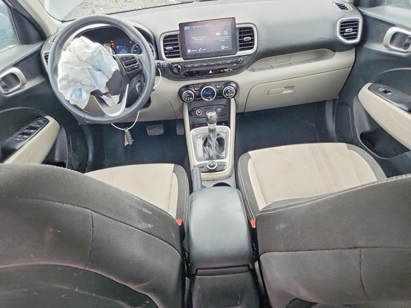 2021 HYUNDAI VENUE SEL & Denim — CKPT