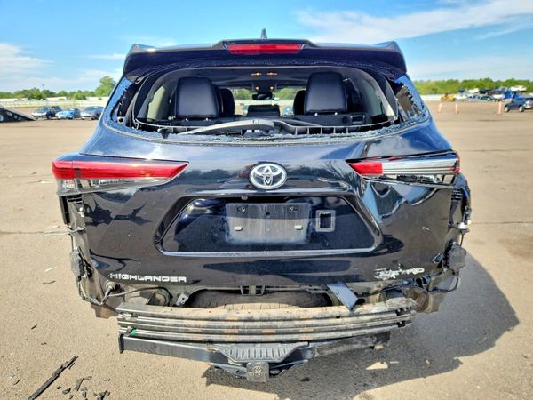 2022 TOYOTA HIGHLANDER