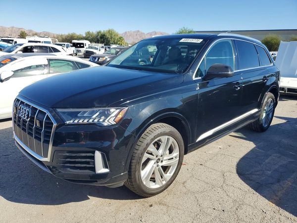 2023 AUDI Q7 quattro Premium Plus