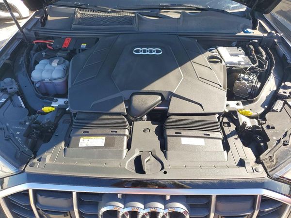 2023 AUDI Q7 quattro Premium Plus