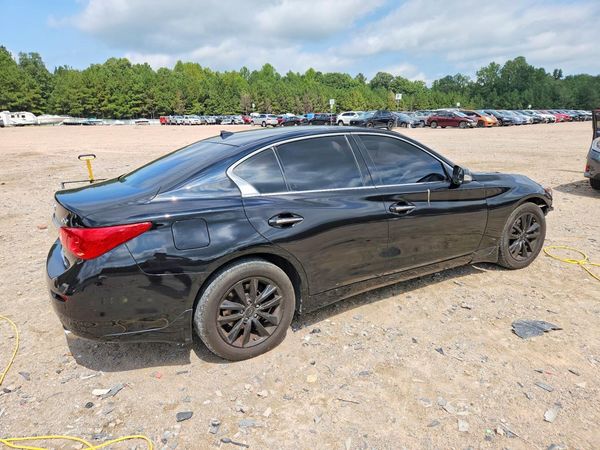2016 INFINITI Q50