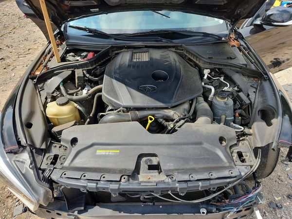2016 INFINITI Q50