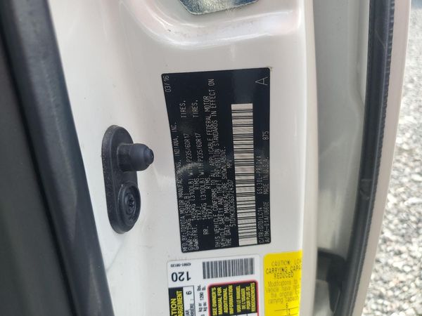 2016 TOYOTA SIENNA