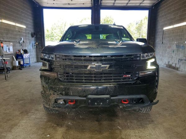 2021 CHEVROLET SILVERADO Trail Boss - LT