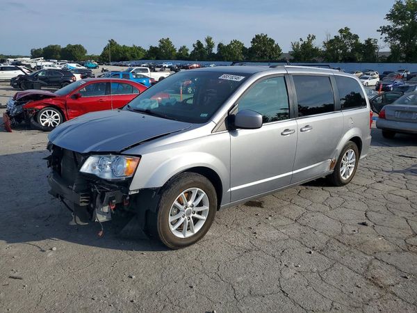 2018 DODGE GRAND CARAVAN — Front 3/4