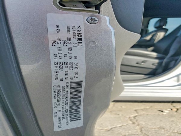 2018 DODGE GRAND CARAVAN — VINS