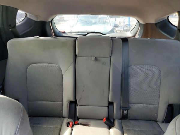 2015 HYUNDAI SANTA FE GL — SUVN