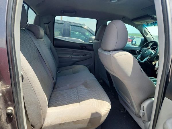 2015 TOYOTA TACOMA