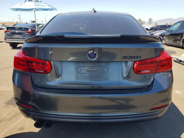 2017 BMW 330