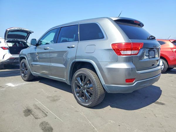 2012 JEEP CHEROKEE Laredo