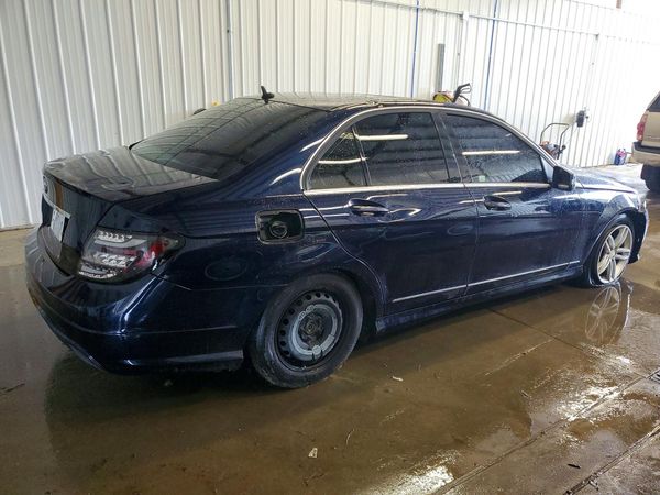 2014 MERCEDES-BENZ C